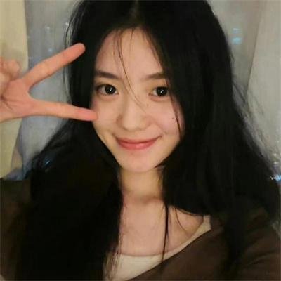 退圈后，被双大佬宠翻了